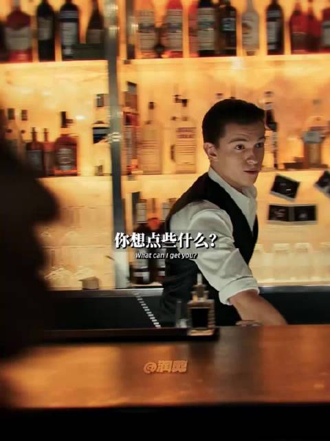 看看蜘蛛侠在调酒时都做了什么！