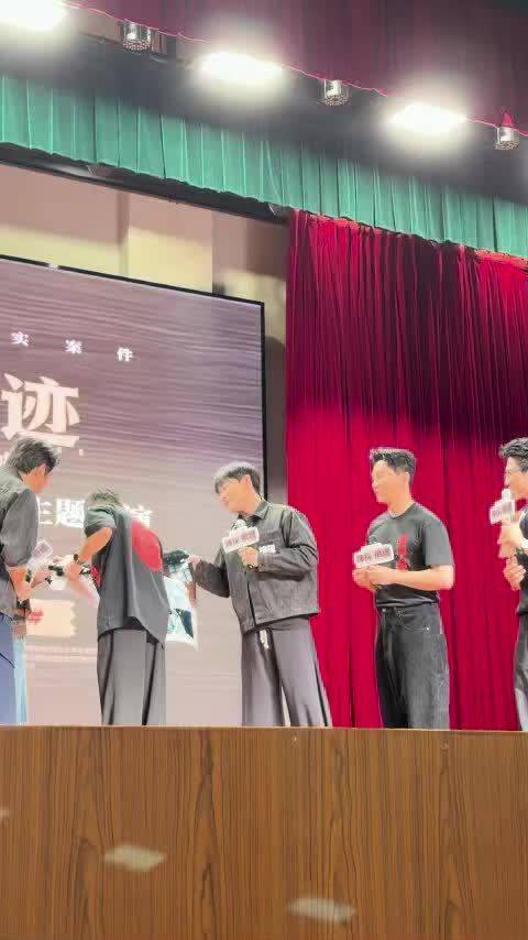 陈思诚新片邀约张译邢佳栋，老友再续合作