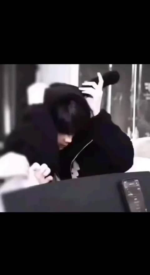 抓到一只小杰兔