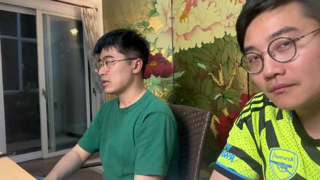 阿森纳大胜热刺，埃泽哲凯赖什双双梅开二度