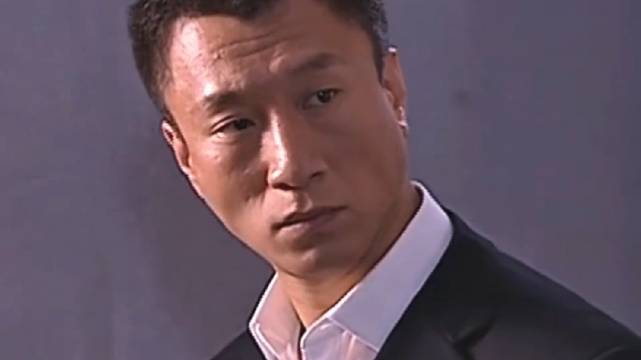 替兄弟坐牢三年，却遭背刺