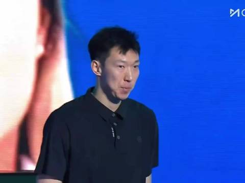 周琦跨界中网挑边，篮球网球梦幻联动