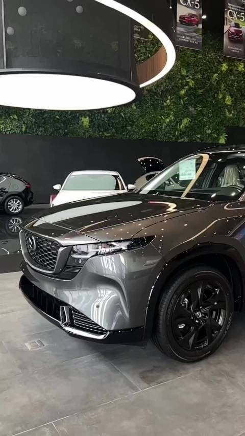 这是第三代全新马自达CX-5，外观内饰全新设计，车身尺寸加长