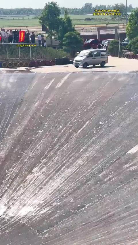 “这么厉害的五菱宏光，谁能告诉我多少钱”