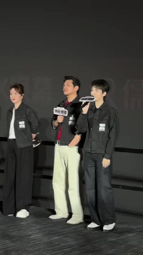 国庆档超10部影片扎堆上映，类型丰富覆盖全家