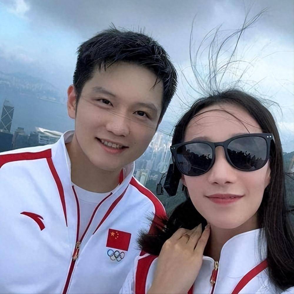 与陈若琳恋爱澄清！樊振东德国近况曝光，难怪首次谈及退役心愿