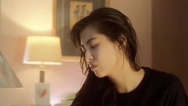 王祖贤退圈22年真相，聂小倩标签困住，温哥华开艾灸馆