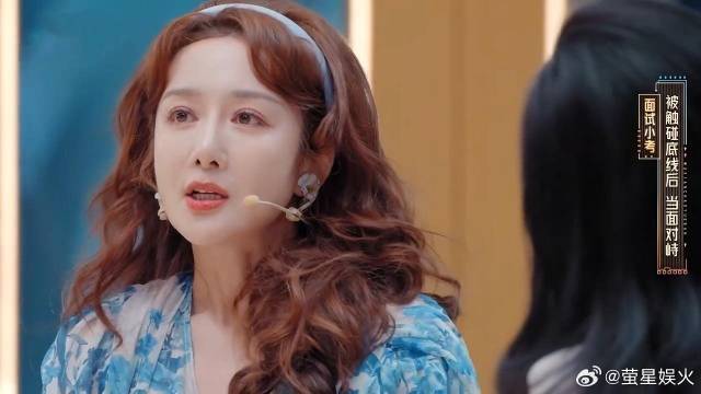 李依晓凭啥不红，台上即兴给刘雨欣助演，演技全程碾压！