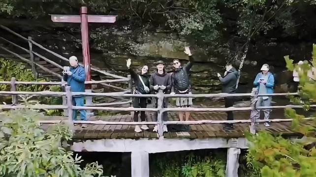 美国网红夫妇来华打假美景被真实感折服