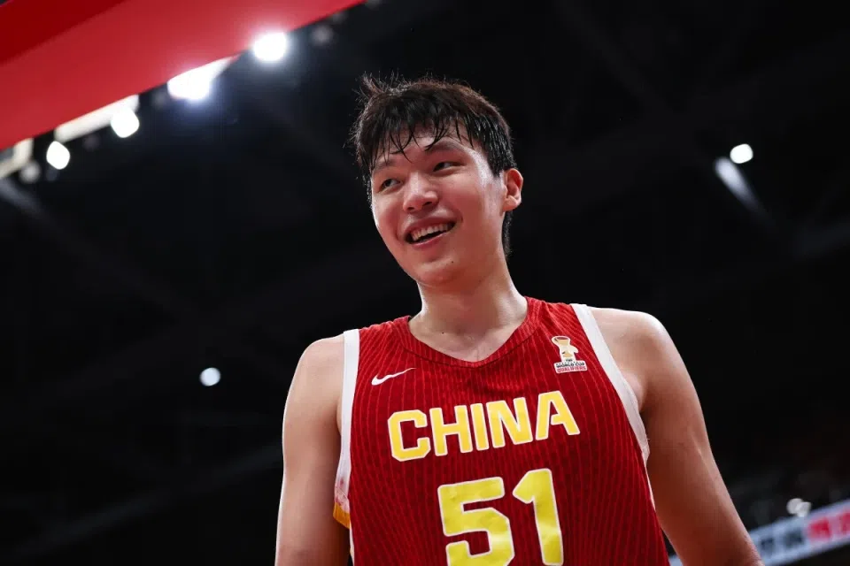 前男篮主帅：中国男篮要看杨瀚森这批球员 再没球星真要成亚洲二流