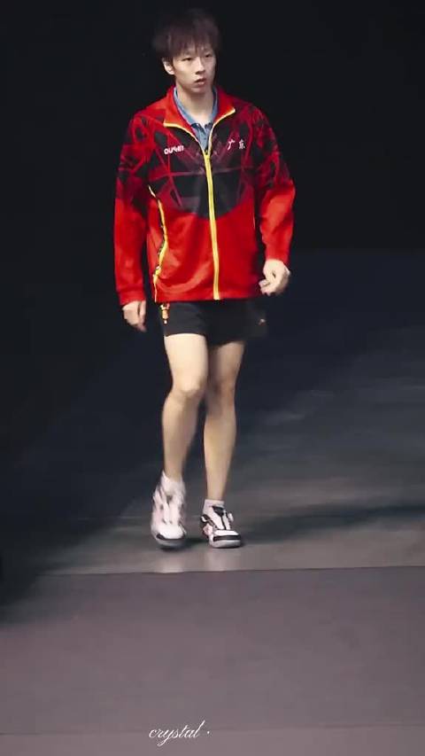 事已至此，来一起回味一下去年全运会上林高远的乒乓球表现吧，又帅又能打