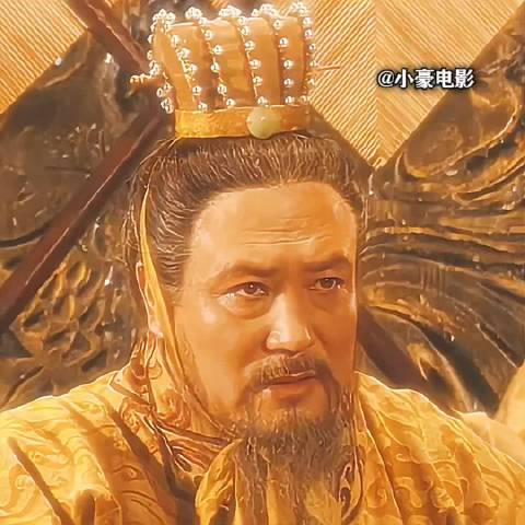 “各为其主，当为人主谋，谁不想当皇帝，只不过是能力不够罢了”