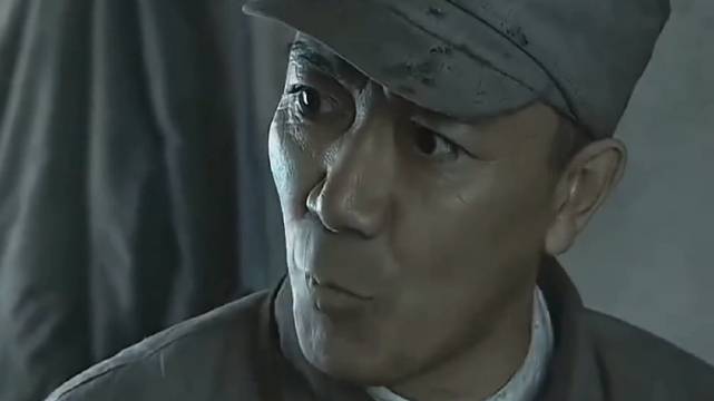 李云龙土工作业配合3600颗手榴弹，两分钟摧毁山崎大队阵地