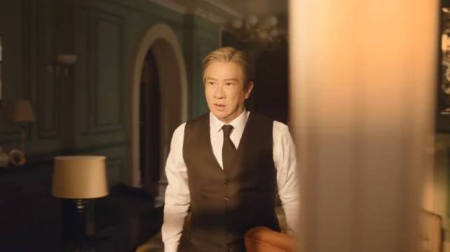 为救肇事逃逸的儿子，法官竟知法犯法伪造证据