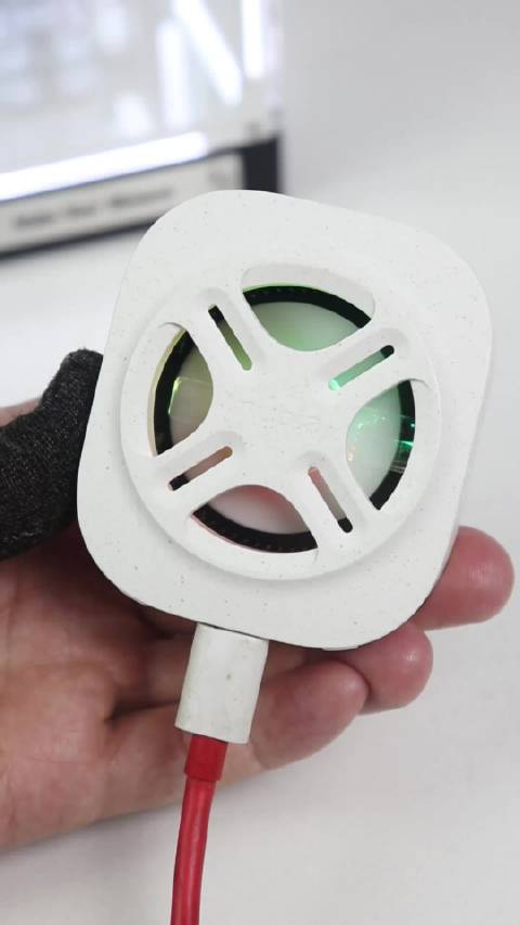 百元散热小钢炮，努比亚冰淇淋散热器测评