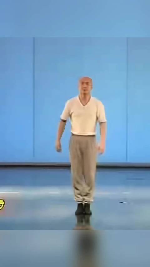 魏晨直接闪到位了 我闪 我闪 闪闪闪 长长长假星日记