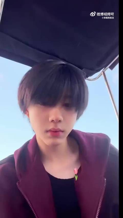 陈奕恒泡泡更新，旅途遇见美景真诚分享