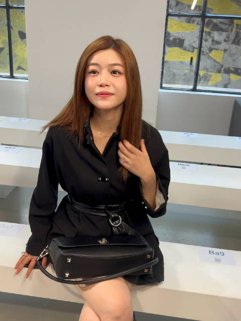 巴黎时装周 陈妍希