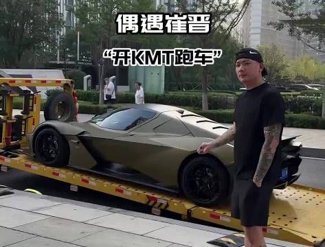 送亲儿子库里南给养女旧高尔夫，李勒优晋妈账号掉粉超6万