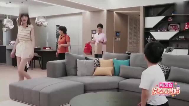 林志颖家到底多有钱：台湾豪宅大到能跑步，甚至把客厅当车库！