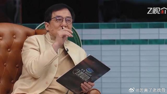 17岁的刘耀文太帅了 往那一站就有主演范，成龙都直呼很像年轻时候的吴彦祖！