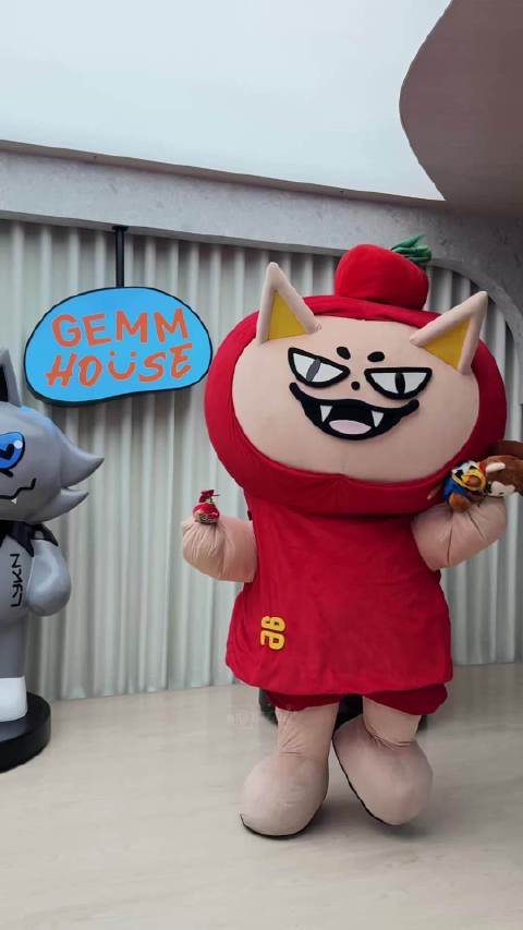 不用去上学的人脸上笑容是藏不住的