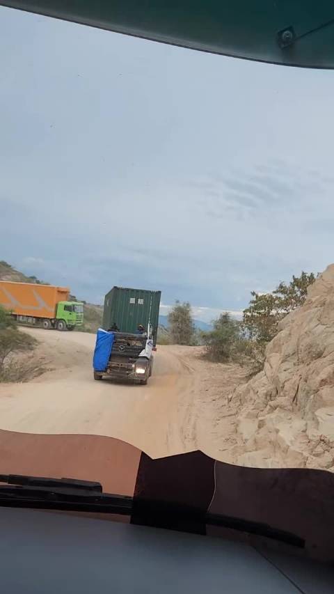 奔驰重卡什么时候出敞篷版啦