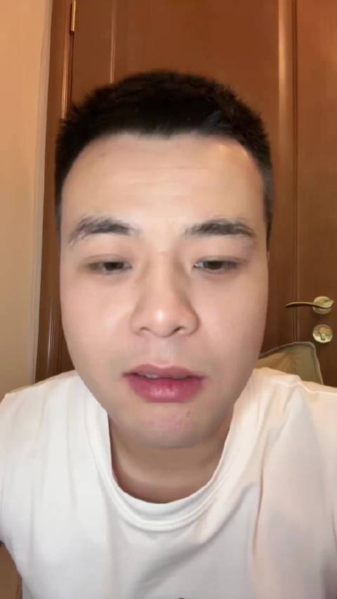 马龙