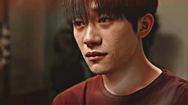“父亲这一巴掌打的不是儿子而是无能为力的自己” 电影推荐|易烊千玺