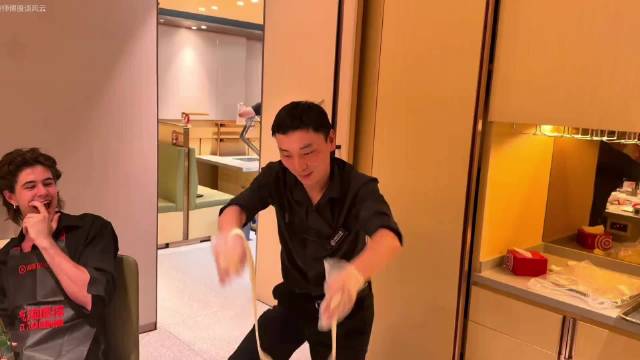 拉面师傅得到了前所未有的尊重