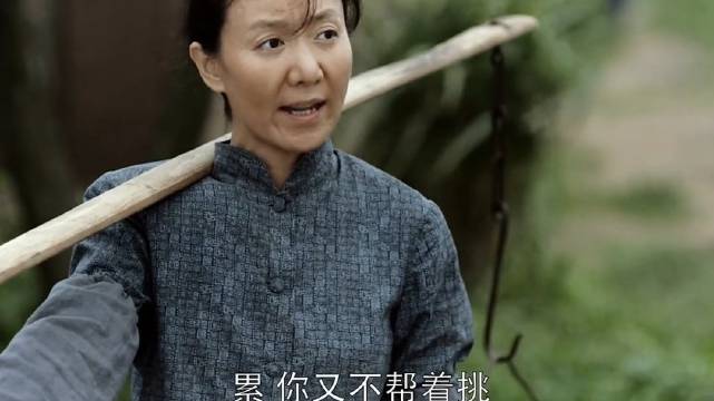 被爱不被爱一眼看清楚，能吃苦就有吃不完的苦