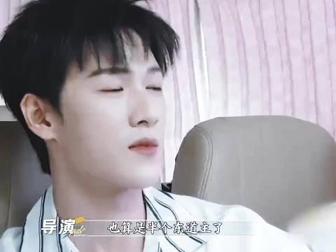 李昀锐的小抄居然是打印的 李昀锐 | 张真源