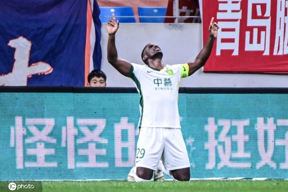 中超：海牛0-3遭10连败提前3轮降级，法比奥双响国安13轮不败