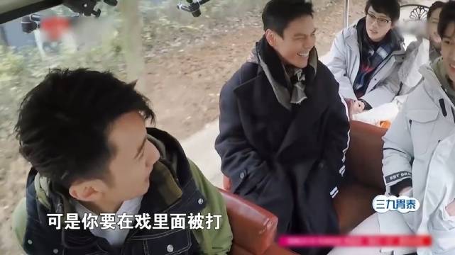 向佐妈妈第一位永远留给郭碧婷，早期就促成她和向佐在一起