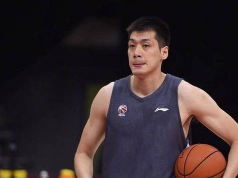 正式回归，任骏飞官宣签约，亮相新岗位，合同薪资曝光