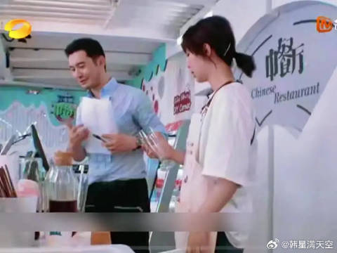 细心观察力特别强，认真工作的小紫