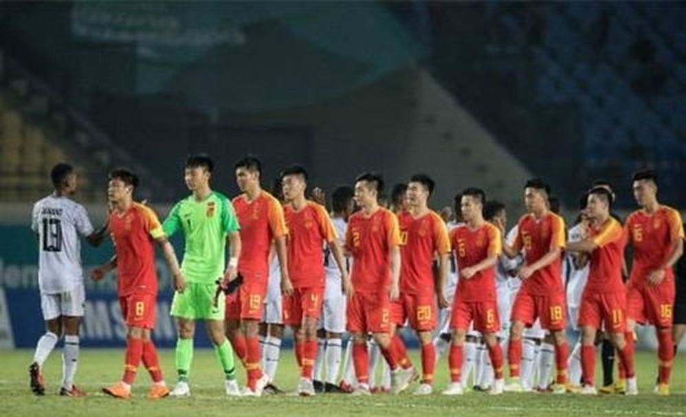 国安罕见官方祝贺张玉宁亚运铜牌茹子楠东盟杯夺冠：三线作战前最高礼遇意在留人？