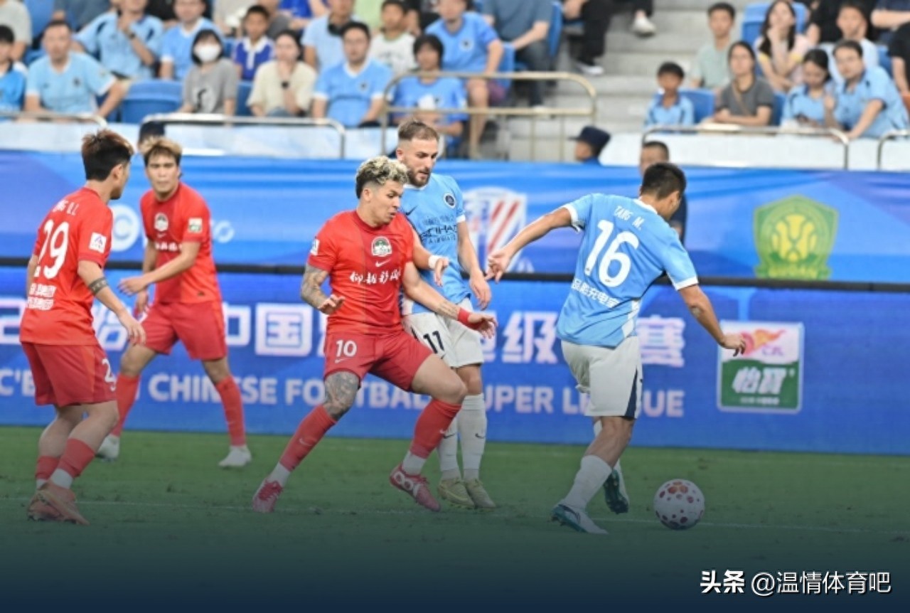随着河南2-2，国安3-0，海港4