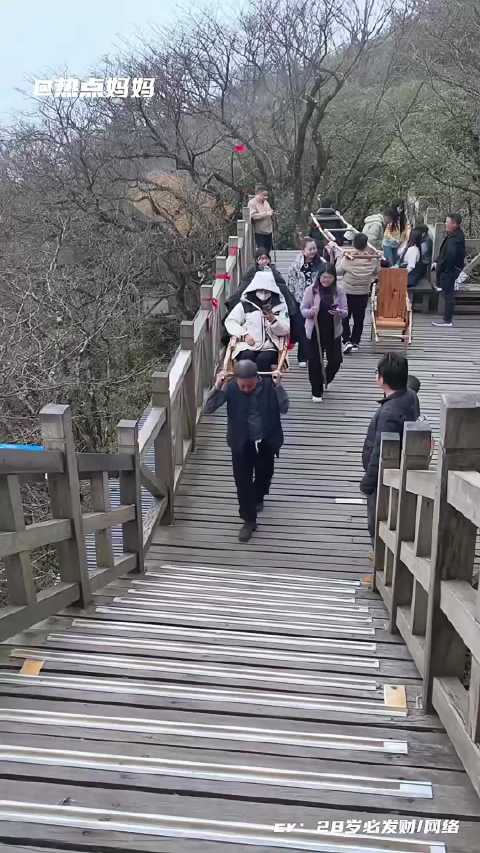 拥有一颗细腻的心感受到的是更多的是悲伤还是幸福呢