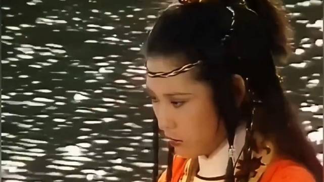 回顾七八十年代的四首好听的武侠剧歌曲，看看到底哪一首才是你的童年回忆？