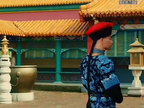 明知道她是个坏女人，可还是忍不住对她心动