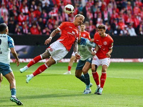 随着勒沃库森4-3、拜仁2-2、斯图加特2-0，德甲最新积分榜出炉