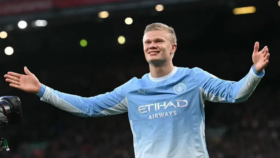 英超：多库造红+世界波 哈兰德四连斩 曼城3-0十人利物浦6连胜领跑
