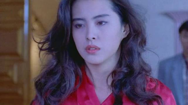王祖贤18到37岁银幕颜值变化，聂小倩一眼惊艳几代人