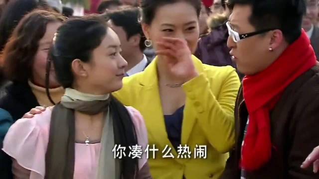 考古早期电视剧，冯绍峰结婚，赵丽颖前排抢捧花，那时候的颖宝长得好乖好可爱