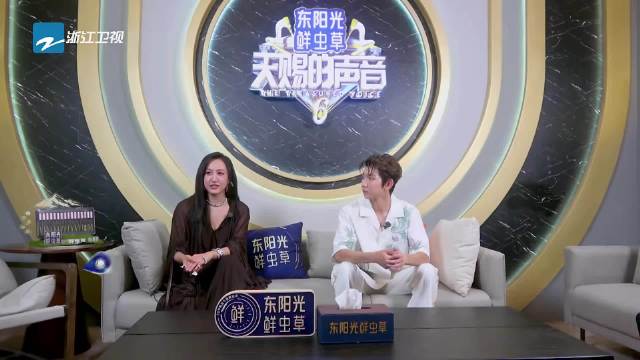 同样都是明星，王源想吃什么吃什么完全不用管控，太自由了