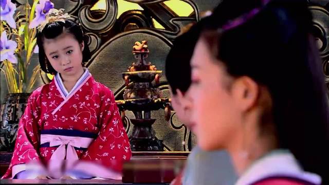 美人心计：女人因小皇后摸了一下她怀孕的肚子