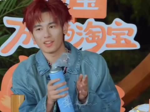 胡先煦如愿等到宋亚轩，两人再同框录制现在就出发4