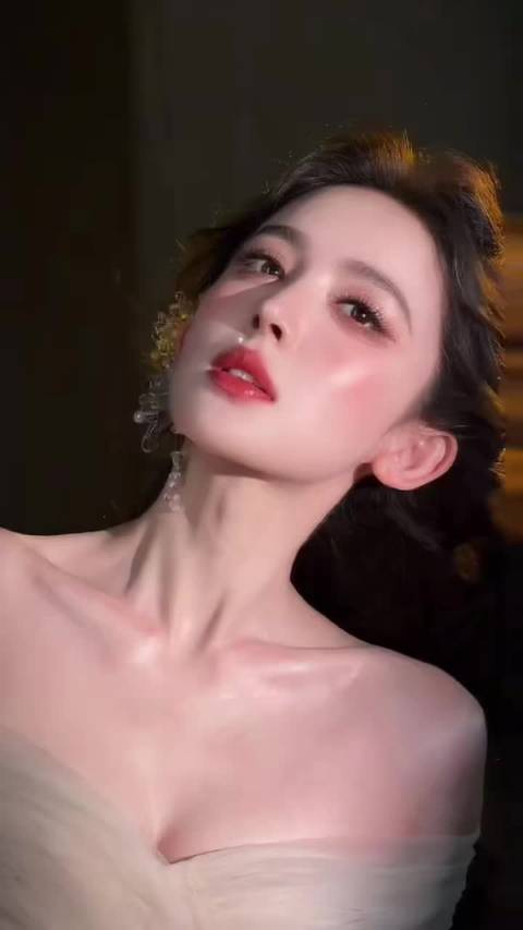 不用去希腊了，已经看到我的维纳斯了