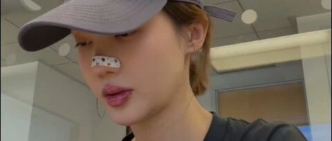 演员金晨自曝赴美游学不到3个月,学校就倒闭了！本人透露: 刚交完学费上了两天课,钱也没退